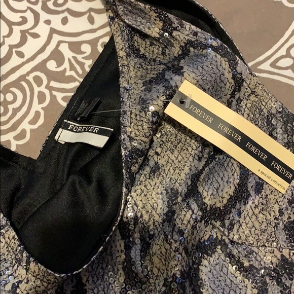 Beautiful Sequins Snake Skin Dress, Sz. L - Picture 3 of 4